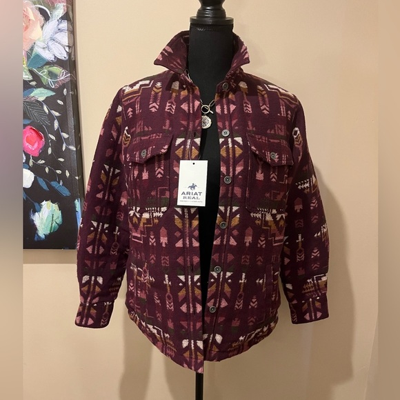 Ariat Southwest Geometric Print Shacket, quilted interior, size M - Picture 2 of 12